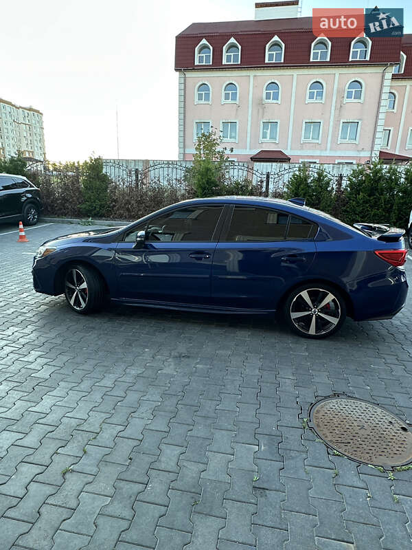 Седан Subaru Impreza 2017 в Киеве