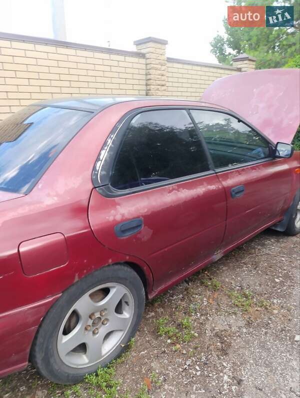 Седан Subaru Impreza 1993 в Днепре