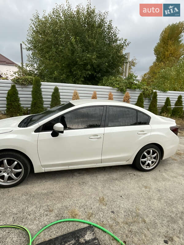 Седан Subaru Impreza 2015 в Дніпрі