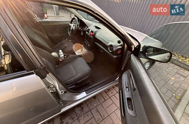 Седан Subaru Impreza 2005 в 