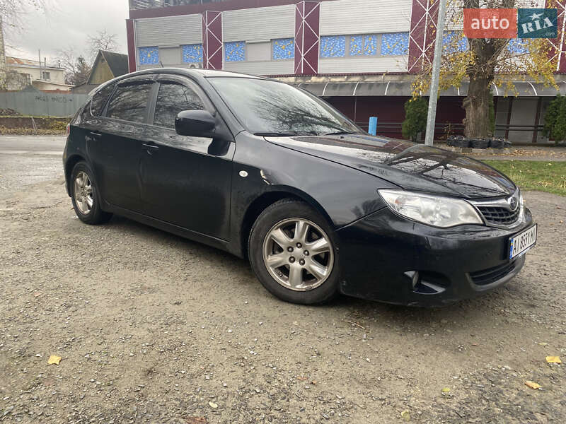 Хэтчбек Subaru Impreza 2008 в Киеве