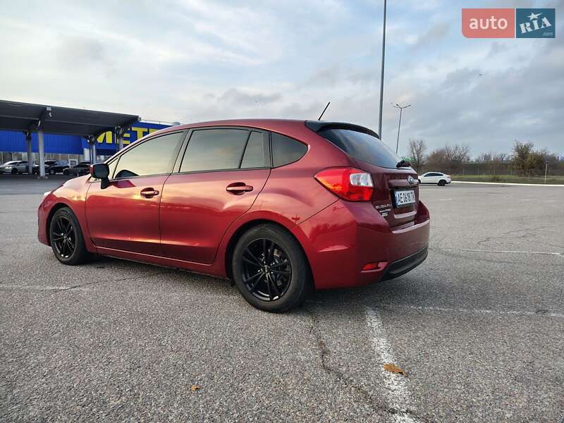 Хэтчбек Subaru Impreza 2016 в Днепре