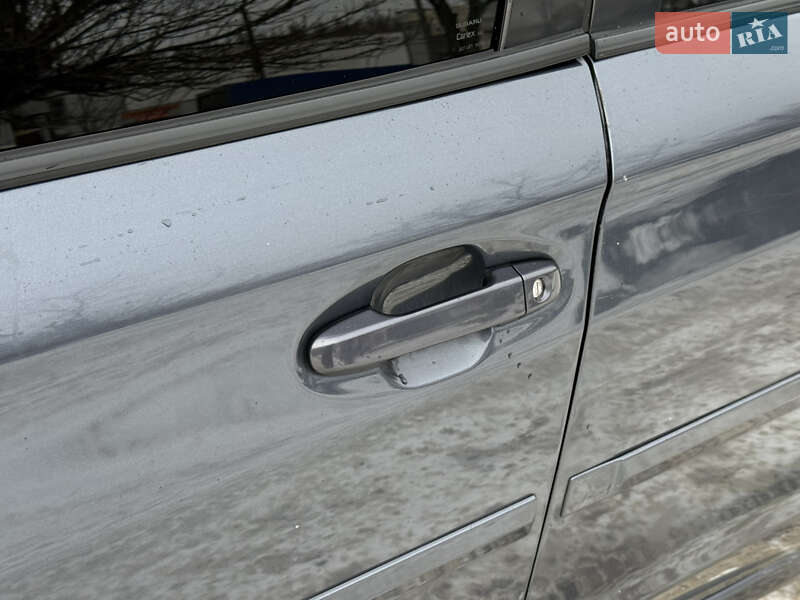 Седан Subaru Impreza 2017 в Днепре