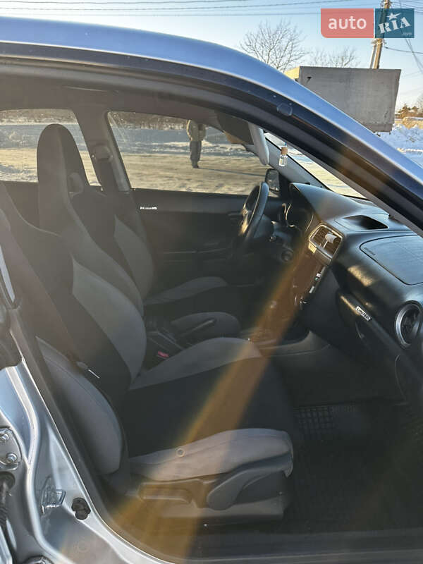 Седан Subaru Impreza 2004 в Львове