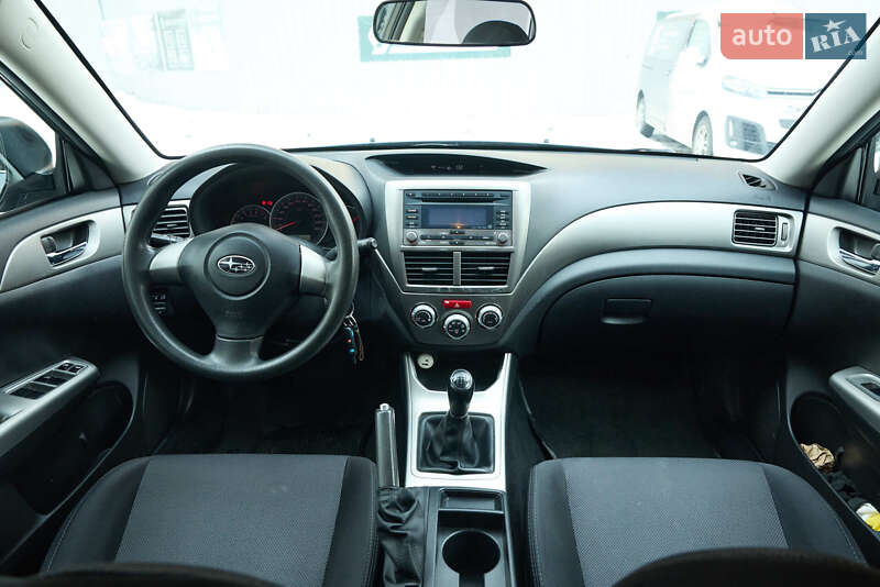 Седан Subaru Impreza 2008 в Киеве