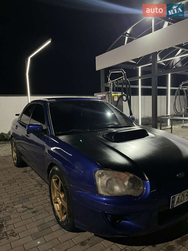 Седан Subaru Impreza 2004 в Хусте