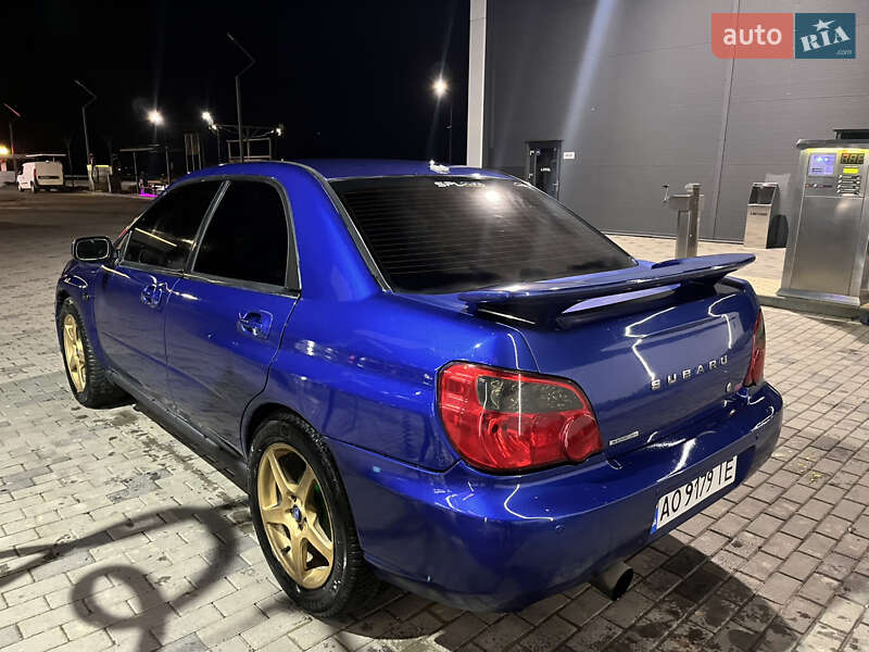 Седан Subaru Impreza 2004 в Хусте