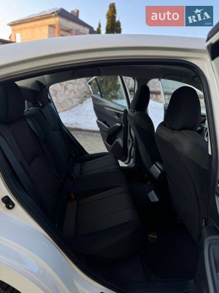 Седан Subaru Impreza 2023 в Тернополе