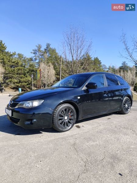 Хэтчбек Subaru Impreza 2008 в Горишних Плавнях