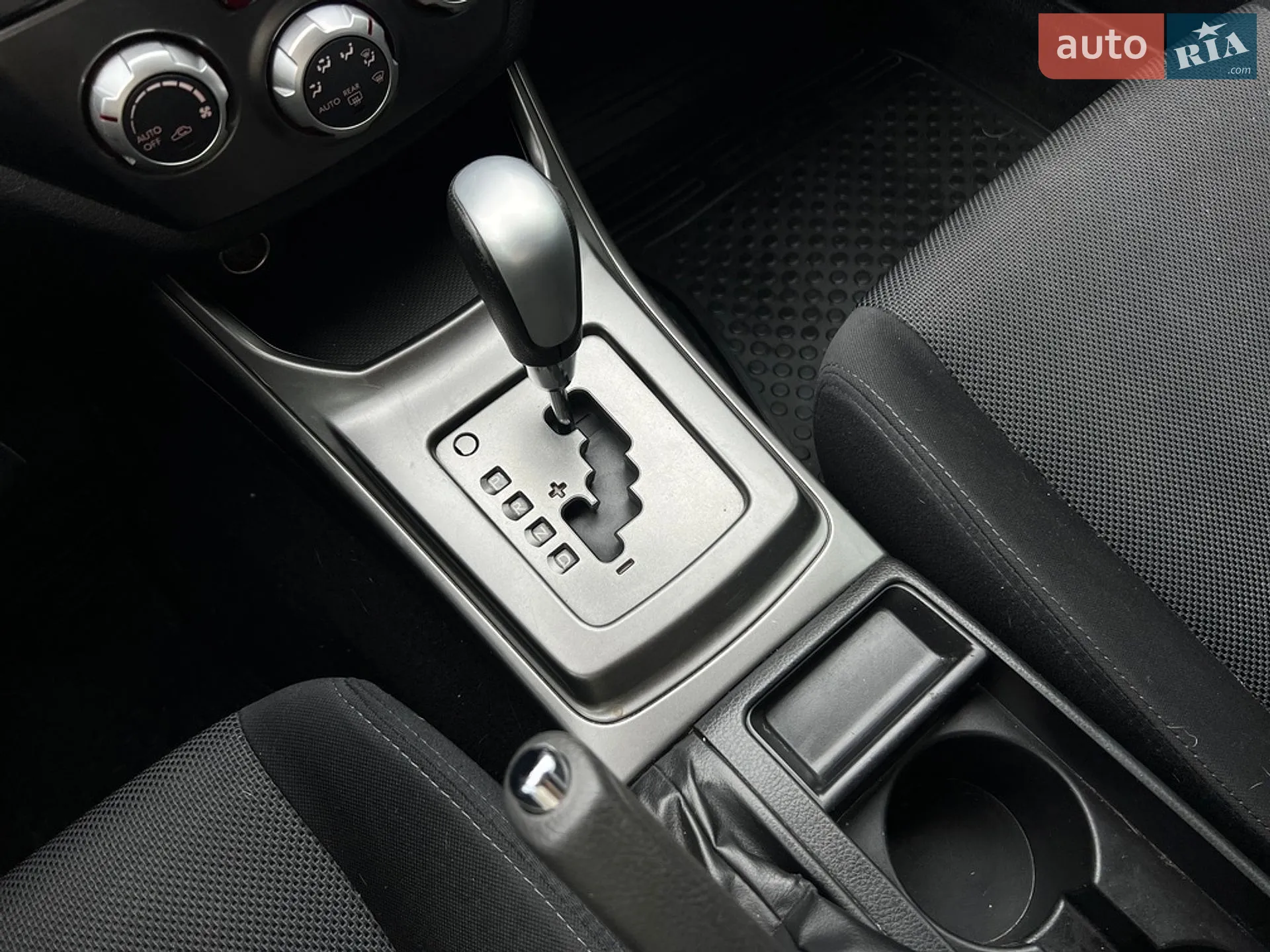 2010 Subaru Impreza - мініатюра 20