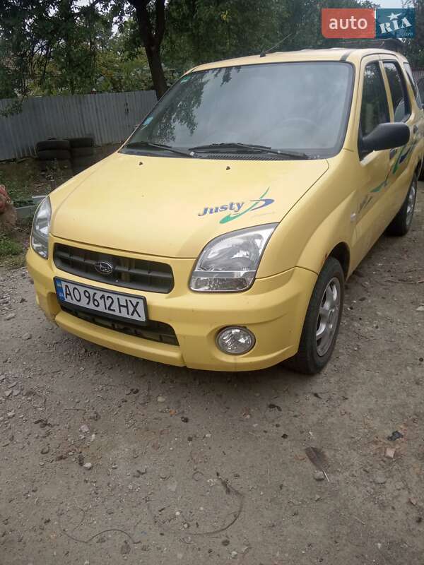 Subaru Justy 2004