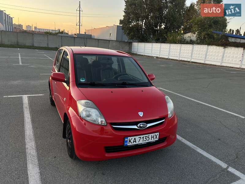 Хэтчбек Subaru Justy 2010 в Киеве