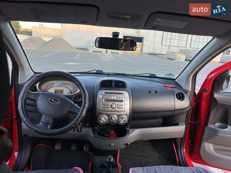 Хэтчбек Subaru Justy 2010 в Киеве