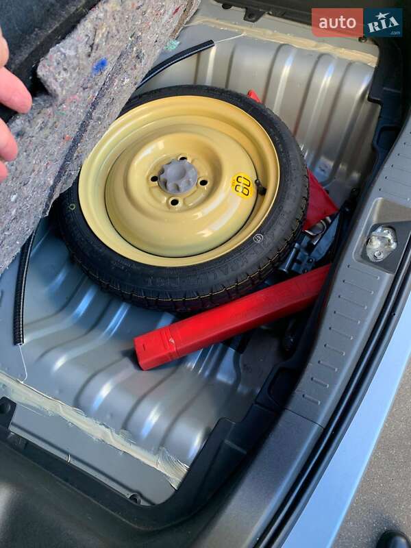 Хэтчбек Subaru Justy 2009 в Киеве фото 34 Хэтчбек Subaru Justy 2009 в Киеве