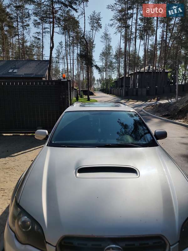 Универсал Subaru Legacy Outback 2004 в Киеве