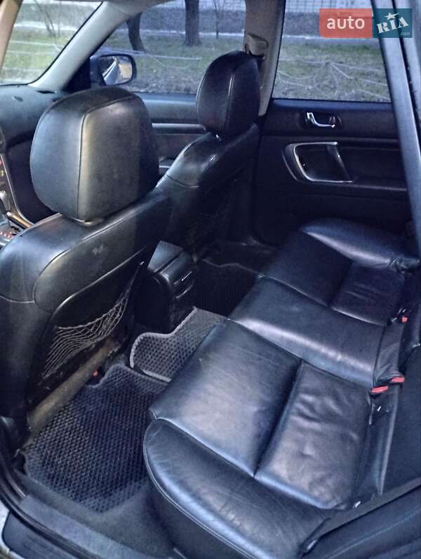 Універсал Subaru Legacy Outback 2005 в Кременчуці