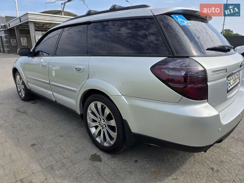 Универсал Subaru Legacy Outback 2004 в Львове