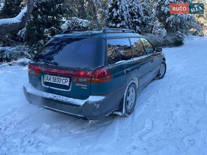 Універсал Subaru Legacy Outback 1996 в Києві