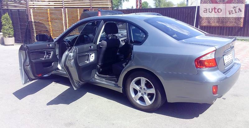 Седан Subaru Legacy 2007 в Киеве