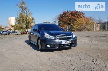 Седан Subaru Legacy 2013 в Харькове