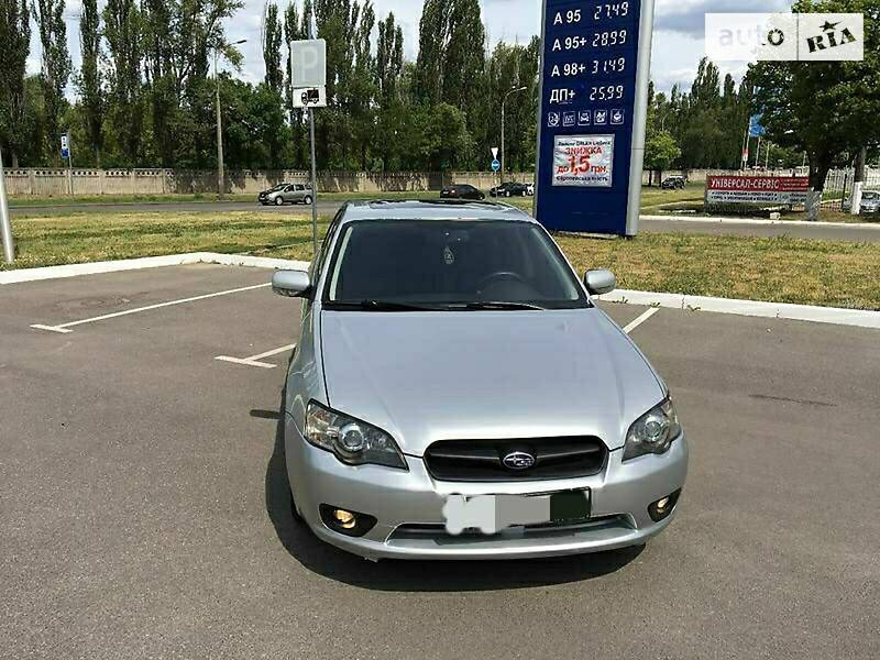 Subaru Legacy 2004