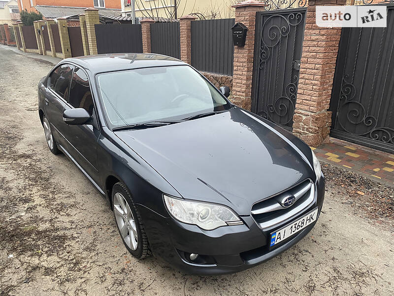 Седан Subaru Legacy 2008 в Києві