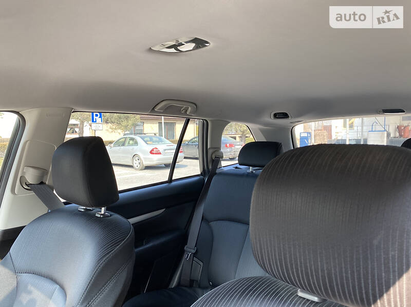 Универсал Subaru Legacy 2012 в Ивано-Франковске