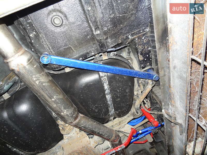 Седан Subaru Legacy 2002 в Днепре