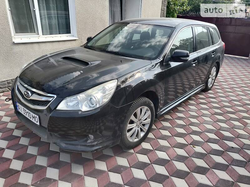 Универсал Subaru Legacy 2010 в Чугуеве