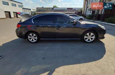 Седан Subaru Legacy 2010 в Киеве