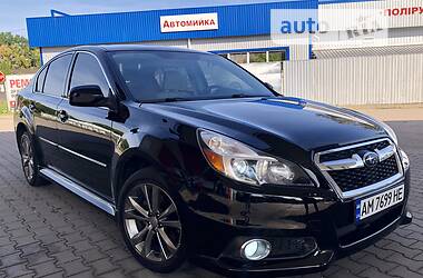 Седан Subaru Legacy 2012 в Житомире