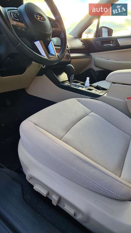 Седан Subaru Legacy 2017 в Харькове