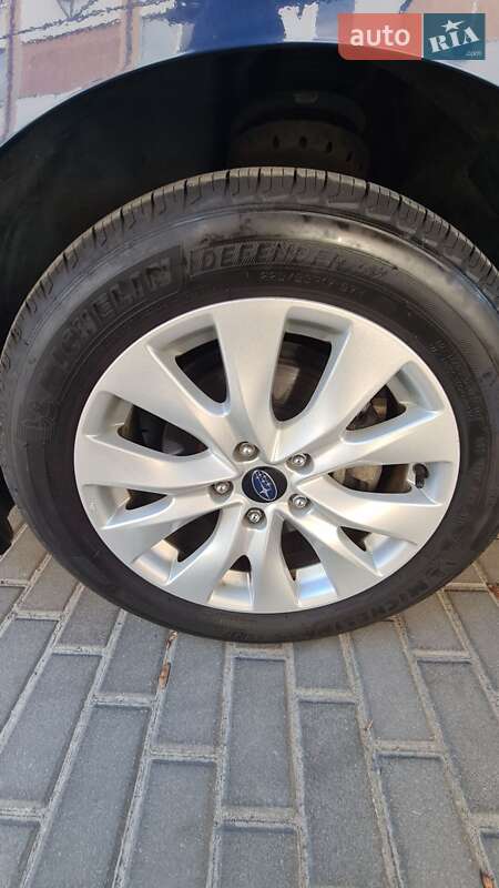 Седан Subaru Legacy 2017 в Харькове