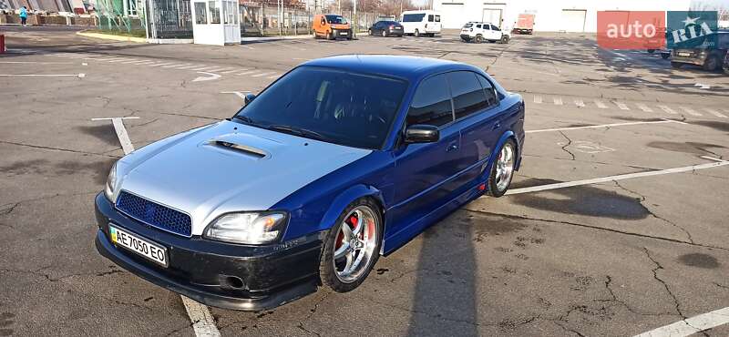 Седан Subaru Legacy 2002 в Днепре