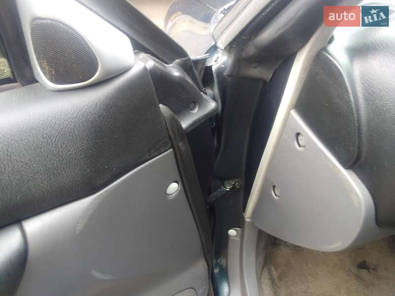 Седан Subaru Legacy 2002 в Кривому Розі