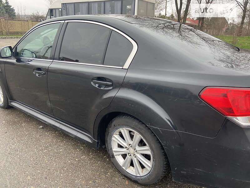 Седан Subaru Legacy 2011 в Киеве