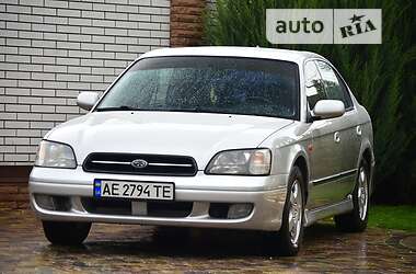 Седан Subaru Legacy 2000 в 