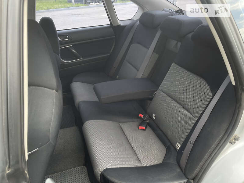 Седан Subaru Legacy 2004 в Днепре фото 5 Седан Subaru Legacy 2004 в Днепре