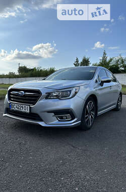 Седан Subaru Legacy 2019 в Львові