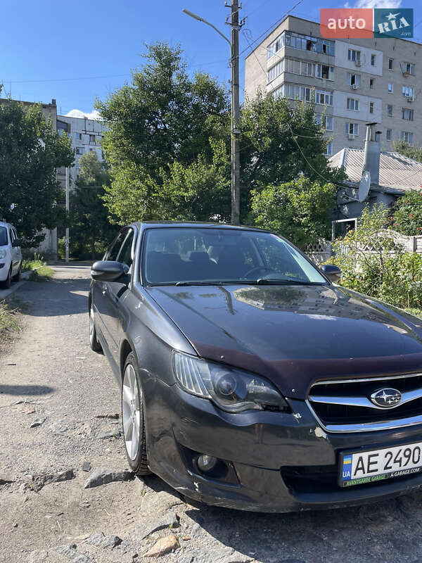 Седан Subaru Legacy 2006 в Днепре