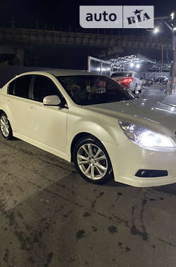 Седан Subaru Legacy 2012 в Броварах