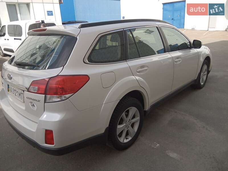 Универсал Subaru Legacy 2013 в Киеве