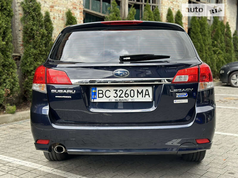Универсал Subaru Legacy 2013 в Львове