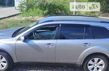 Универсал Subaru Legacy 2011 в 