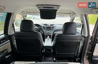 Универсал Subaru Legacy 2013 в 