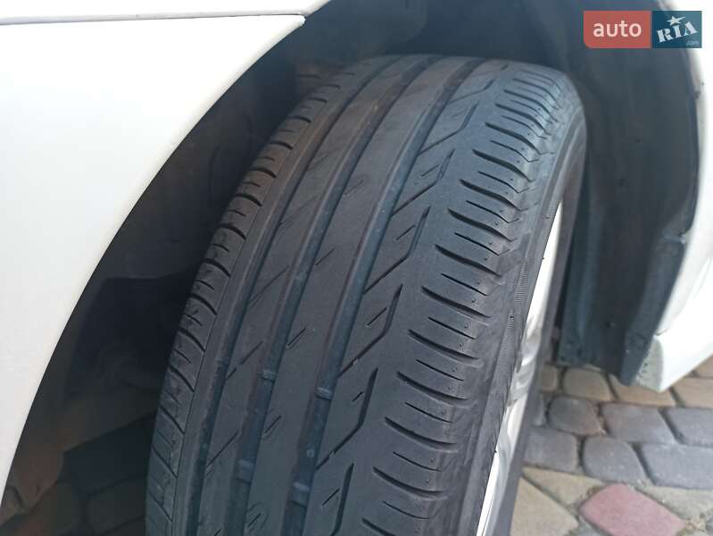Универсал Subaru Legacy 2010 в Ковеле