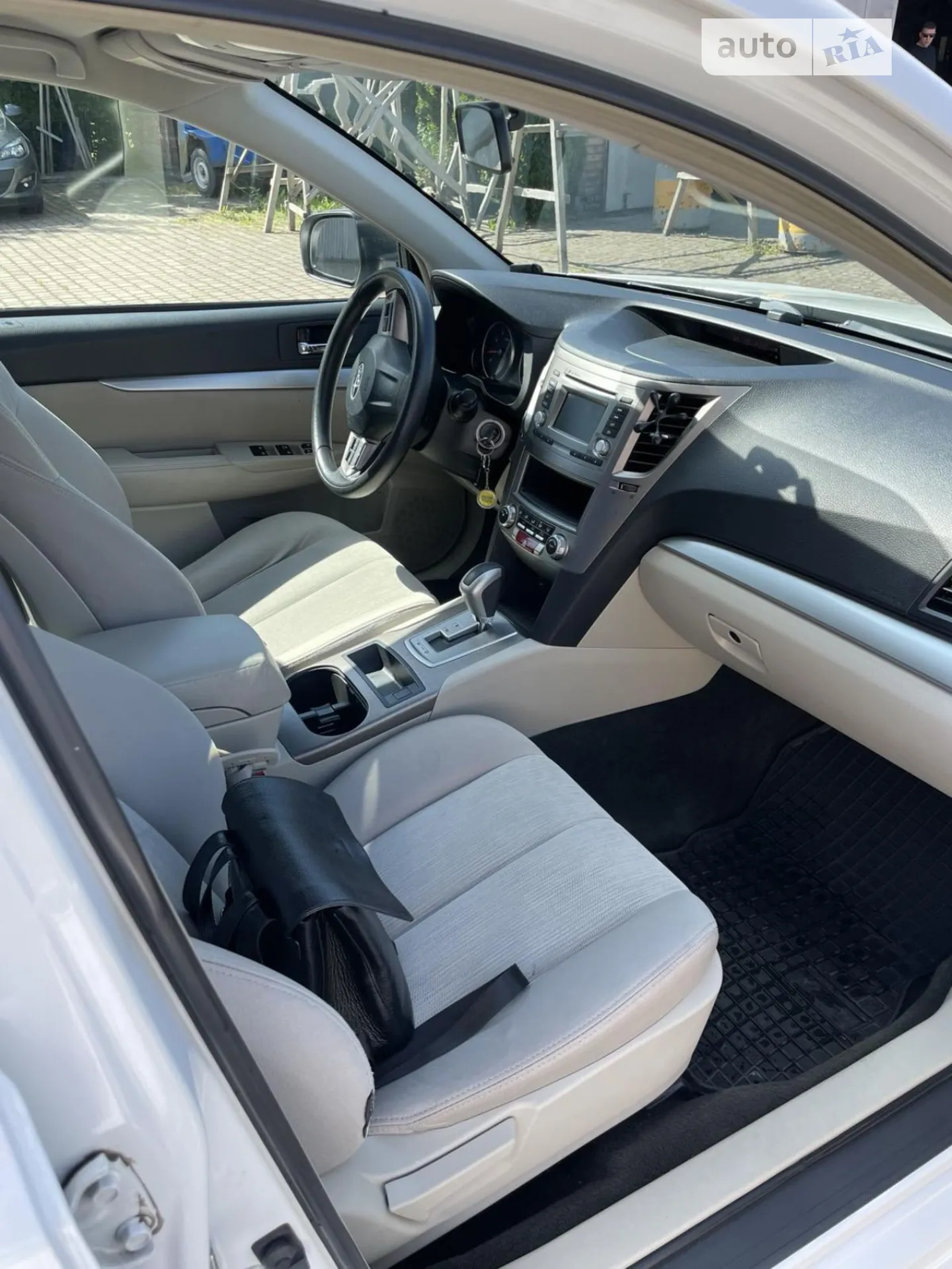 2014 Subaru Legacy - мініатюра 5