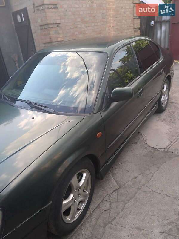 Седан Subaru Legacy 2000 в Кропивницком
