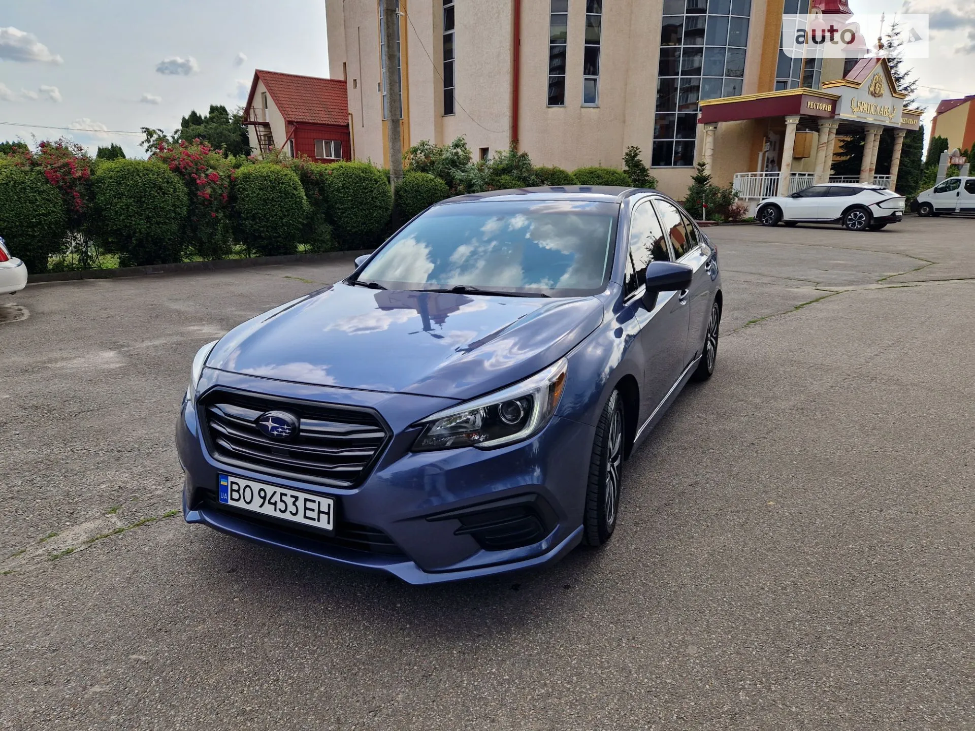 2017 Subaru Legacy - мініатюра 2