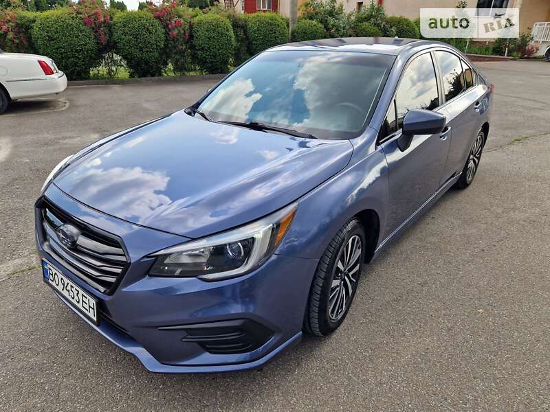 Седан Subaru Legacy 2017 в Тернополе